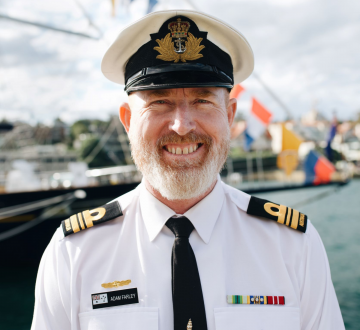 STS-Young-Endeavour-Commanding-Officer-Captain-Adam-Farley